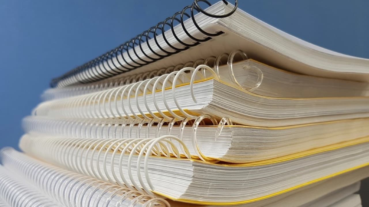 Imagem da notícia: Mora oferece livros de fichas a todos os alunos do agrupamento de escolas