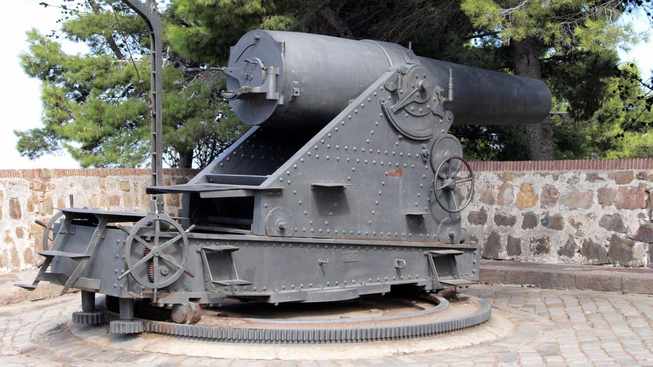 Imagem da notícia: Câmara de Ponta Delgada distingue Museu Militar dos Açores pelos 33 anos de atividade
