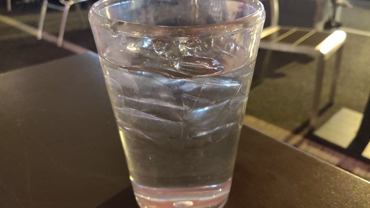 Imagem da notícia: Surto de gastroenterite leva mais de 400 pessoas às urgências no Faial
