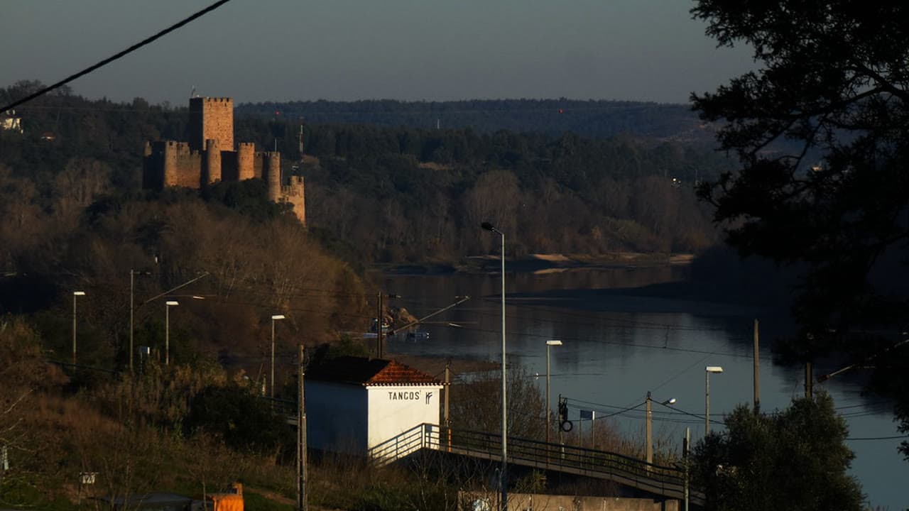 Imagem da notícia: Castelo de Almourol apura-se para a final regional das Novas 7 Maravilhas de Portugal