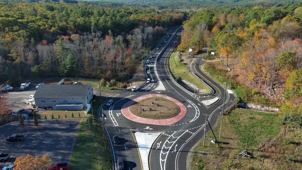 Imagem da notícia: Azambuja exige ao Estado mais investimento nas estradas do concelho